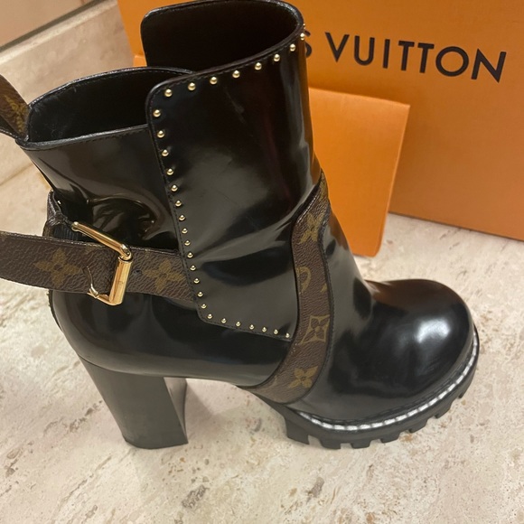 Louis Vuitton star trail ankle boot 2020, sold out coveted style. - Picture 4 of 7